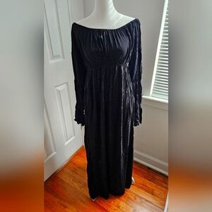 Black off the shoulder, high slits on both sides, beach dress in Size S